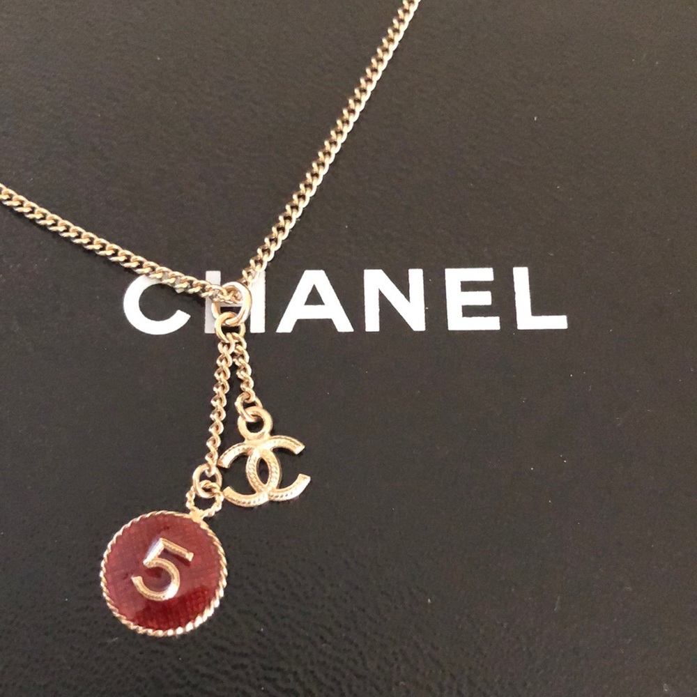 Authentic Chanel brand new necklace